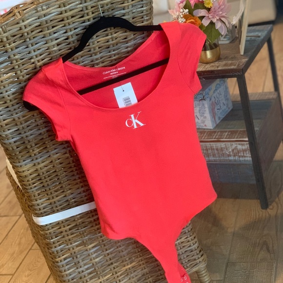 NWT Calvin Klein bodysuit - Picture 5 of 8